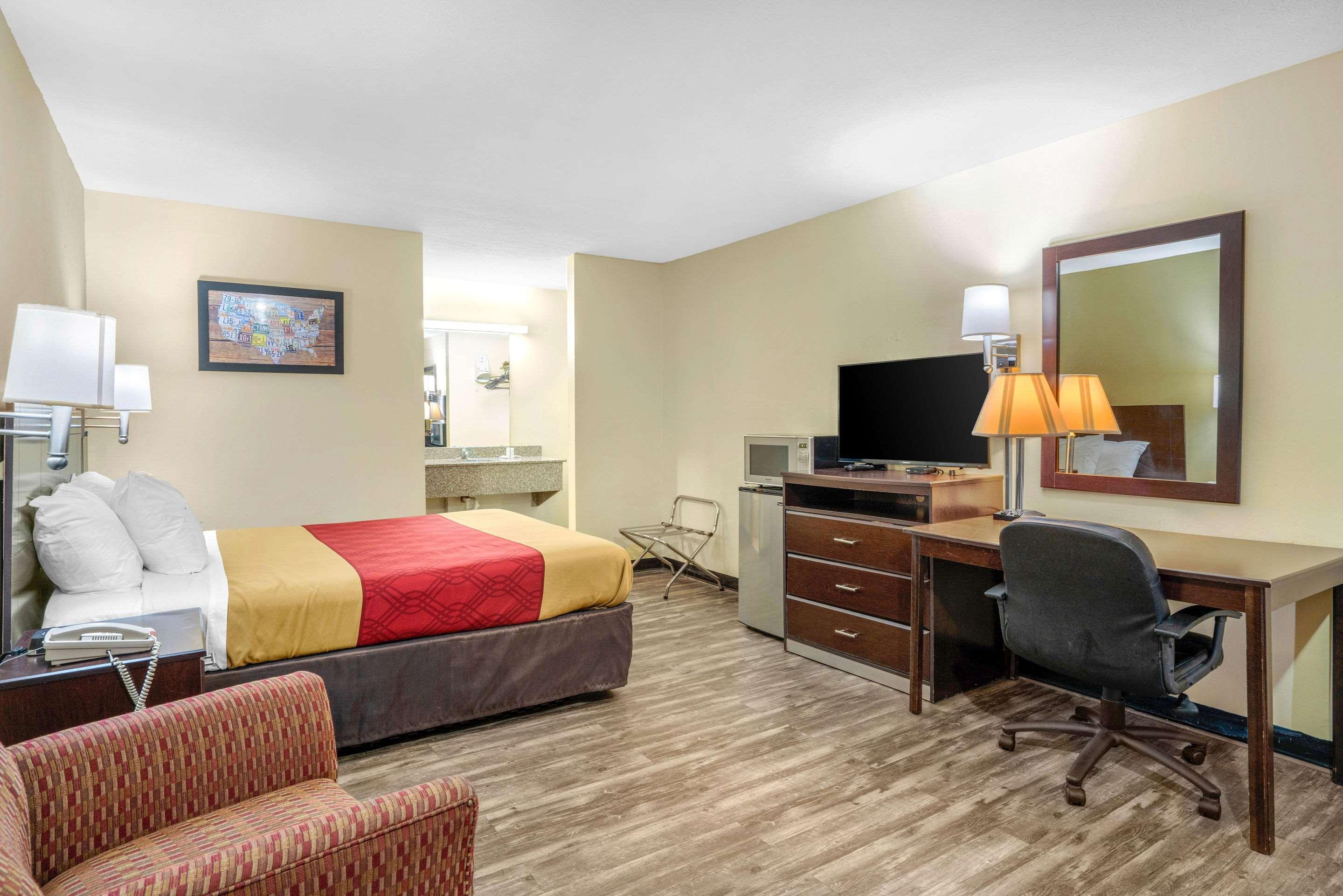 Econo Lodge Near Missouri University Of Science And Technology Rolla Exteriör bild