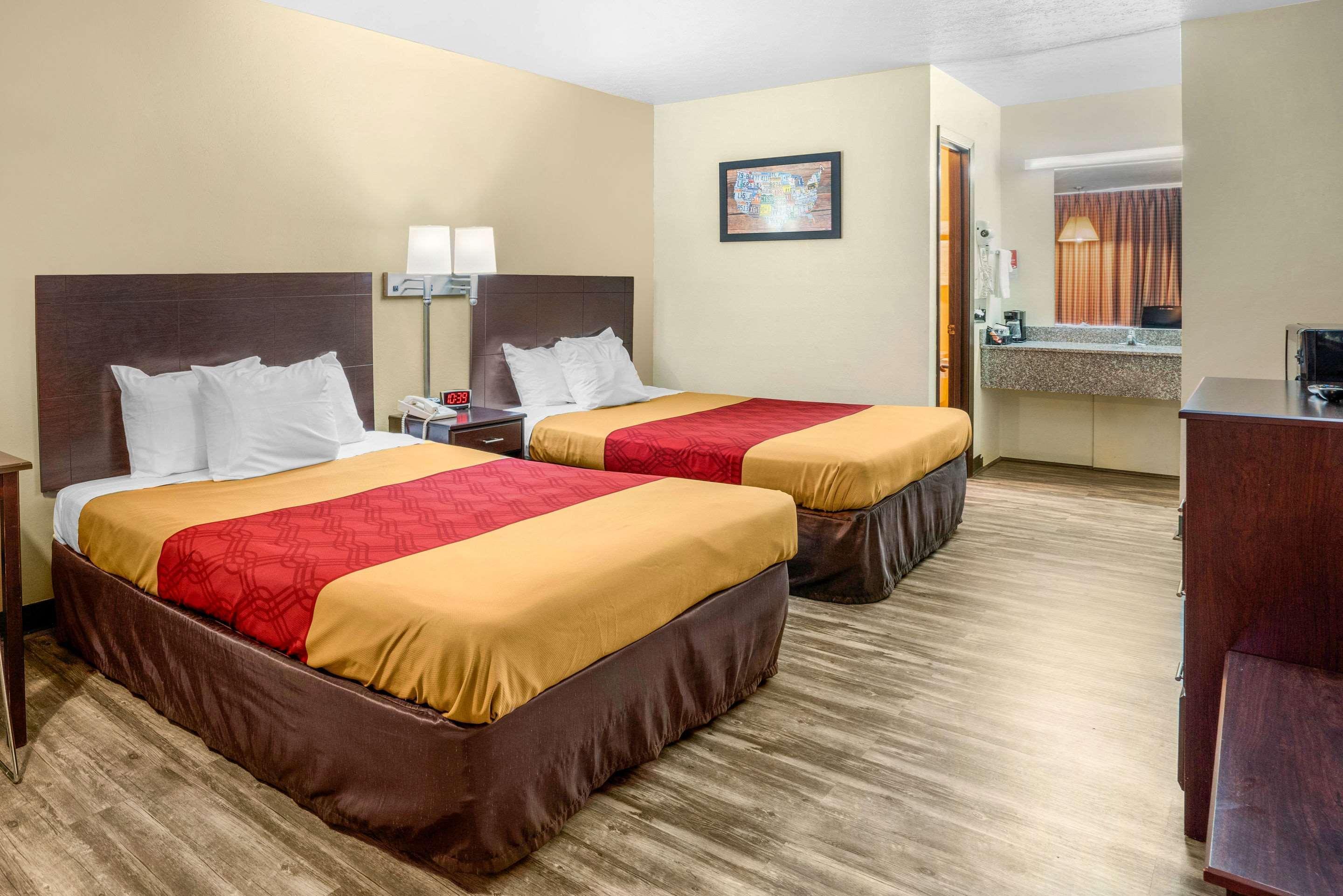 Econo Lodge Near Missouri University Of Science And Technology Rolla Exteriör bild