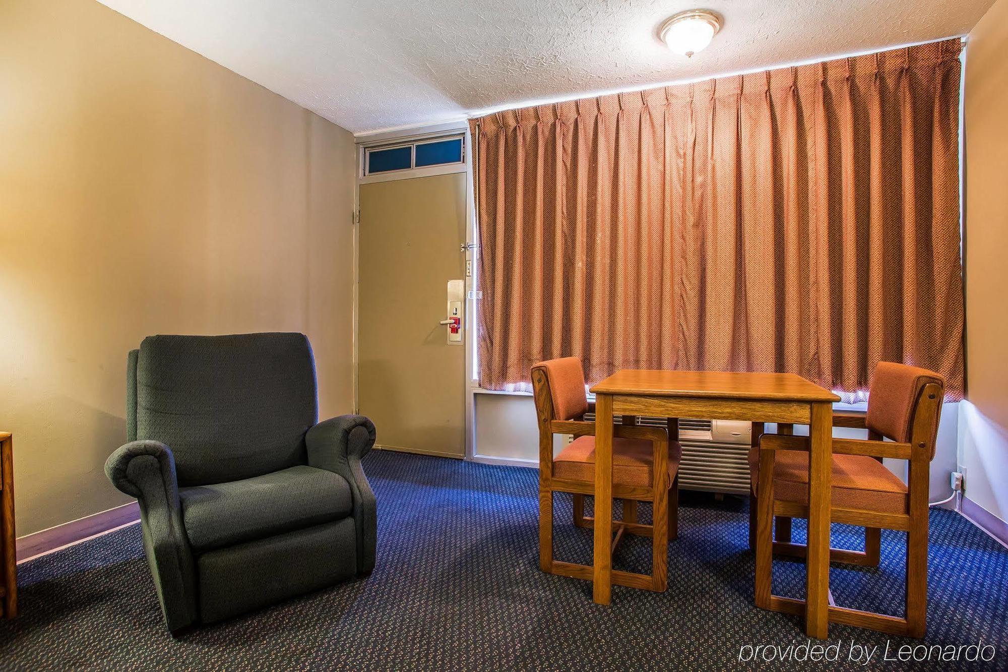 Econo Lodge Near Missouri University Of Science And Technology Rolla Exteriör bild